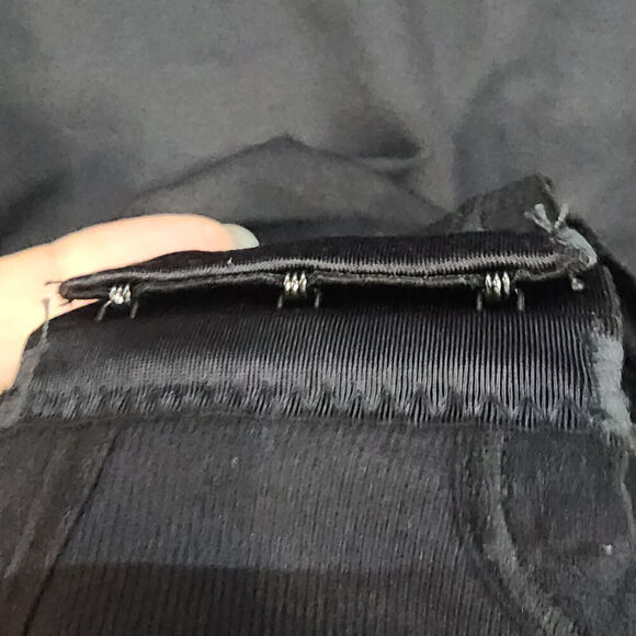 SPANX Long Sleeve Bodysuit Full Coverage Black Slimming Women's Size XL - NWT - Picture 3 of 6